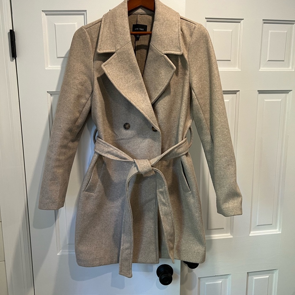 Women's Tan Coat